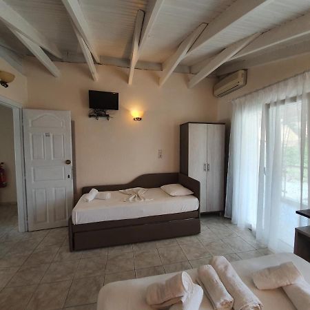 Anna Rooms Neos Marmaras Esterno foto