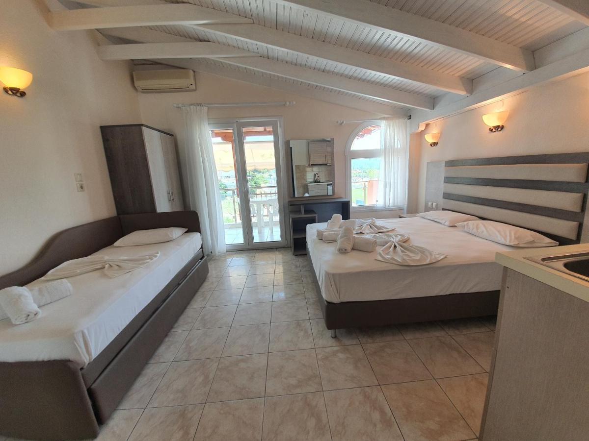 Anna Rooms Neos Marmaras Esterno foto