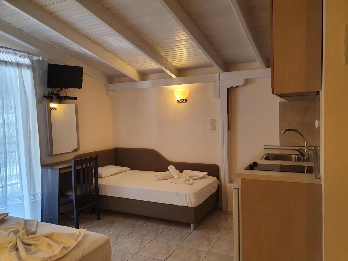 Anna Rooms Neos Marmaras Esterno foto