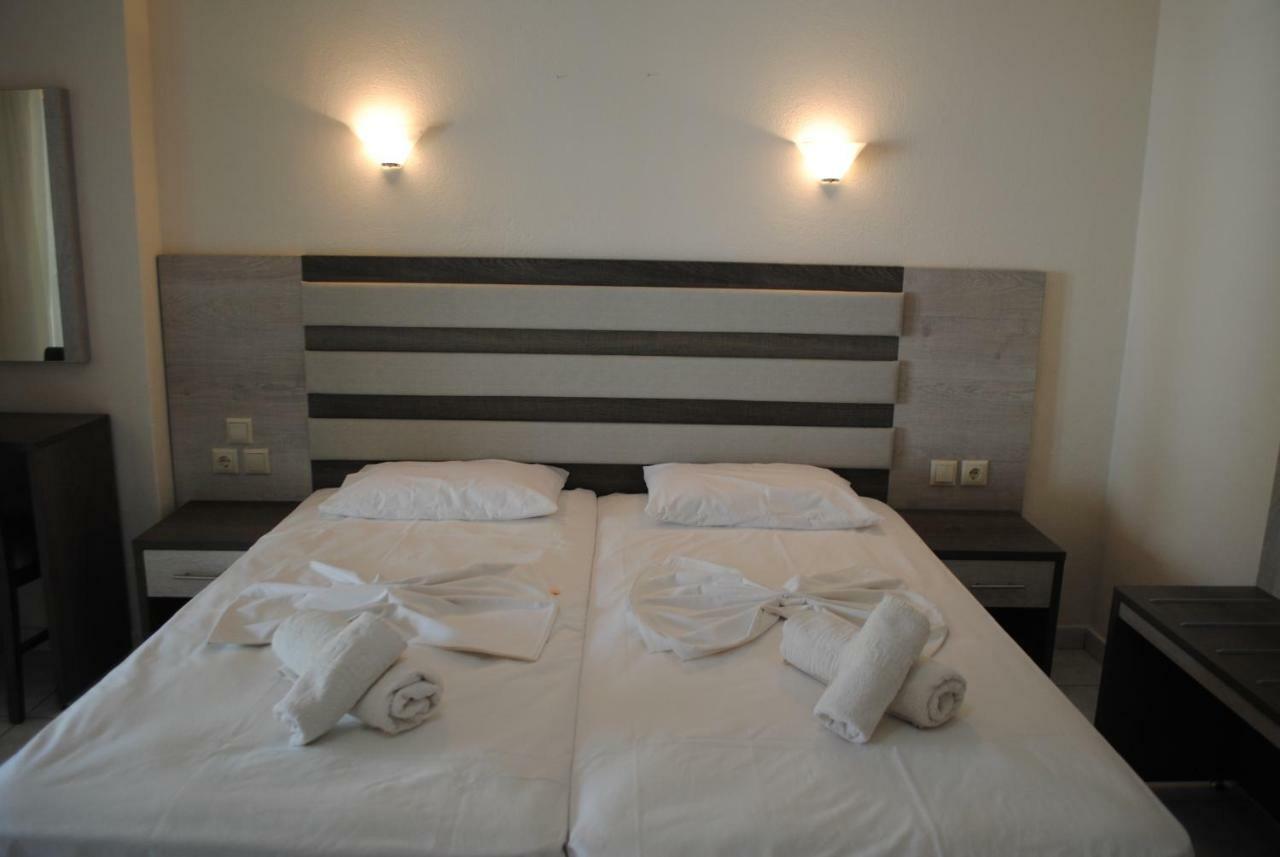 Anna Rooms Neos Marmaras Esterno foto