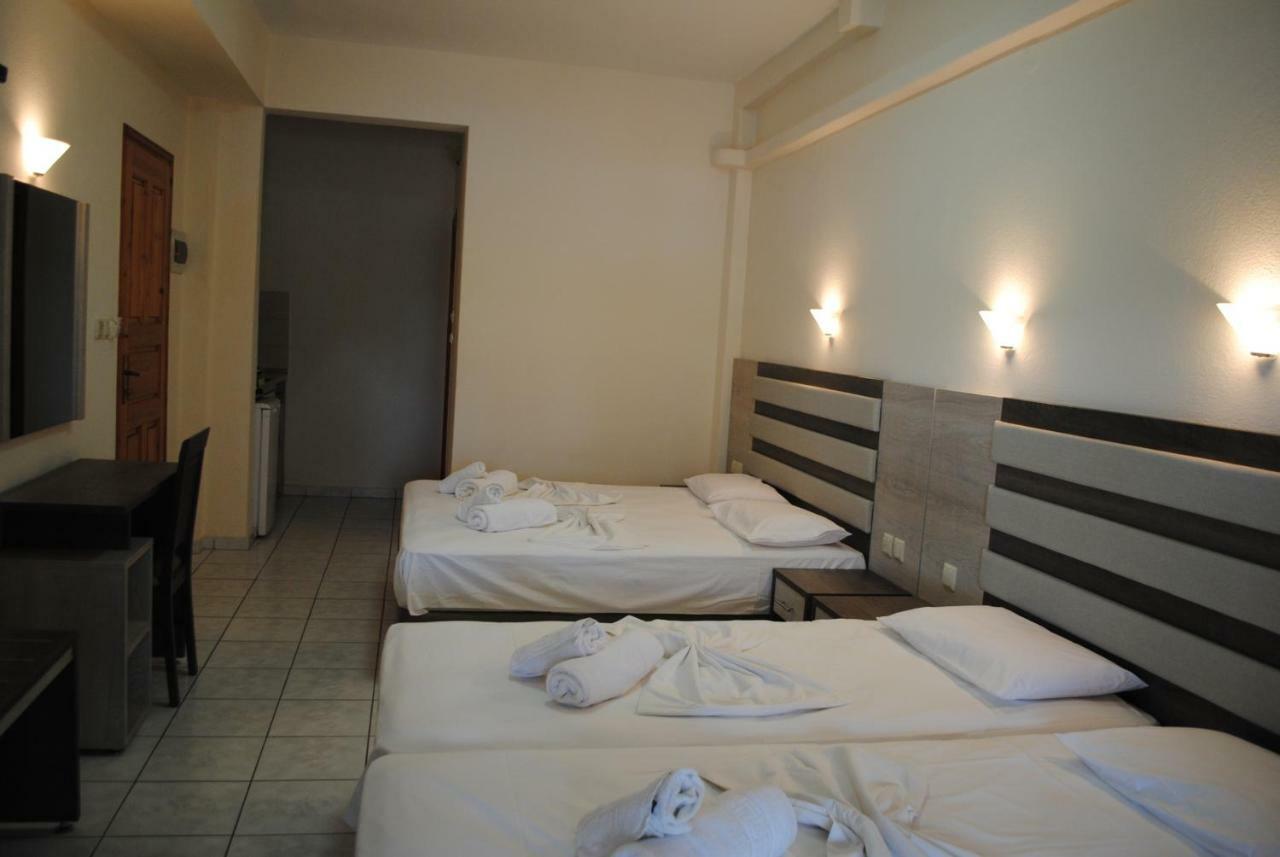 Anna Rooms Neos Marmaras Esterno foto
