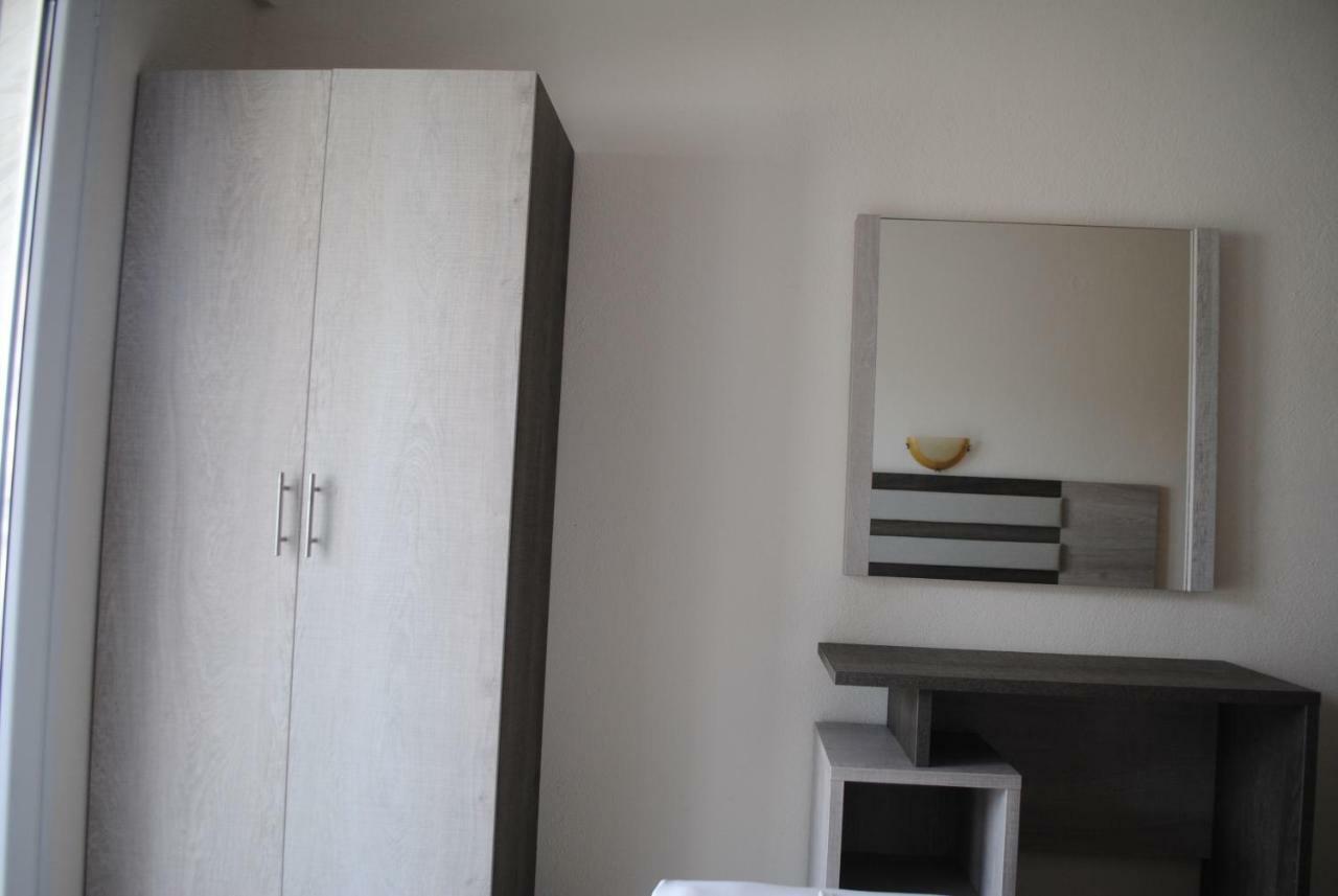 Anna Rooms Neos Marmaras Esterno foto