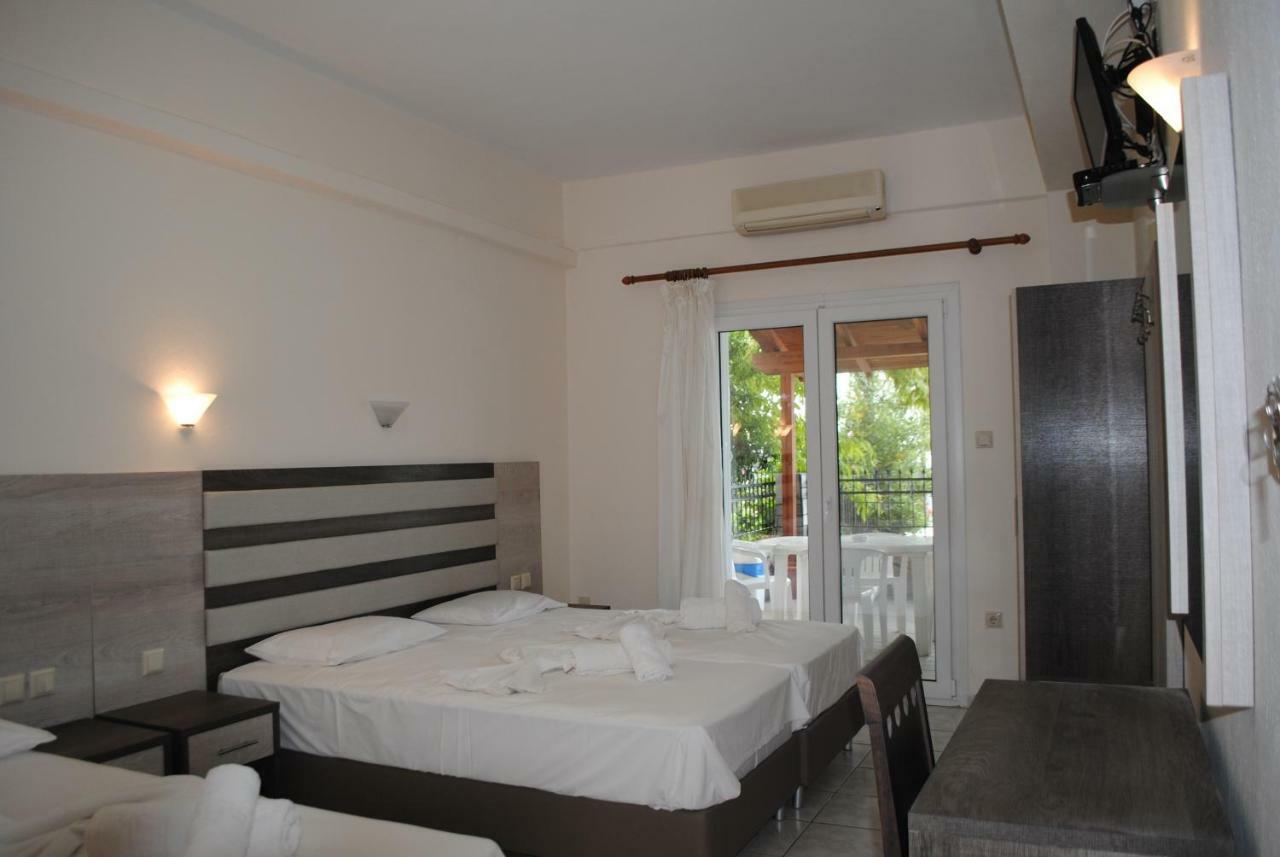 Anna Rooms Neos Marmaras Esterno foto
